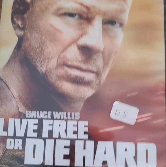 🧀 3/$15 BUNDLE 🧀 DVDs - Picture 7 of 10